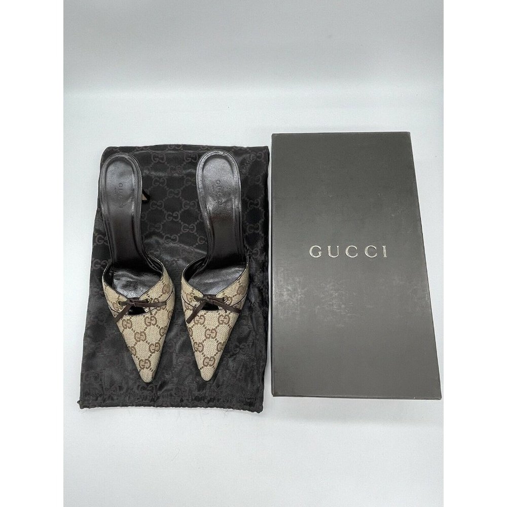 Gucci GG Canvas Monogram Beige Ebony Pointed Mule